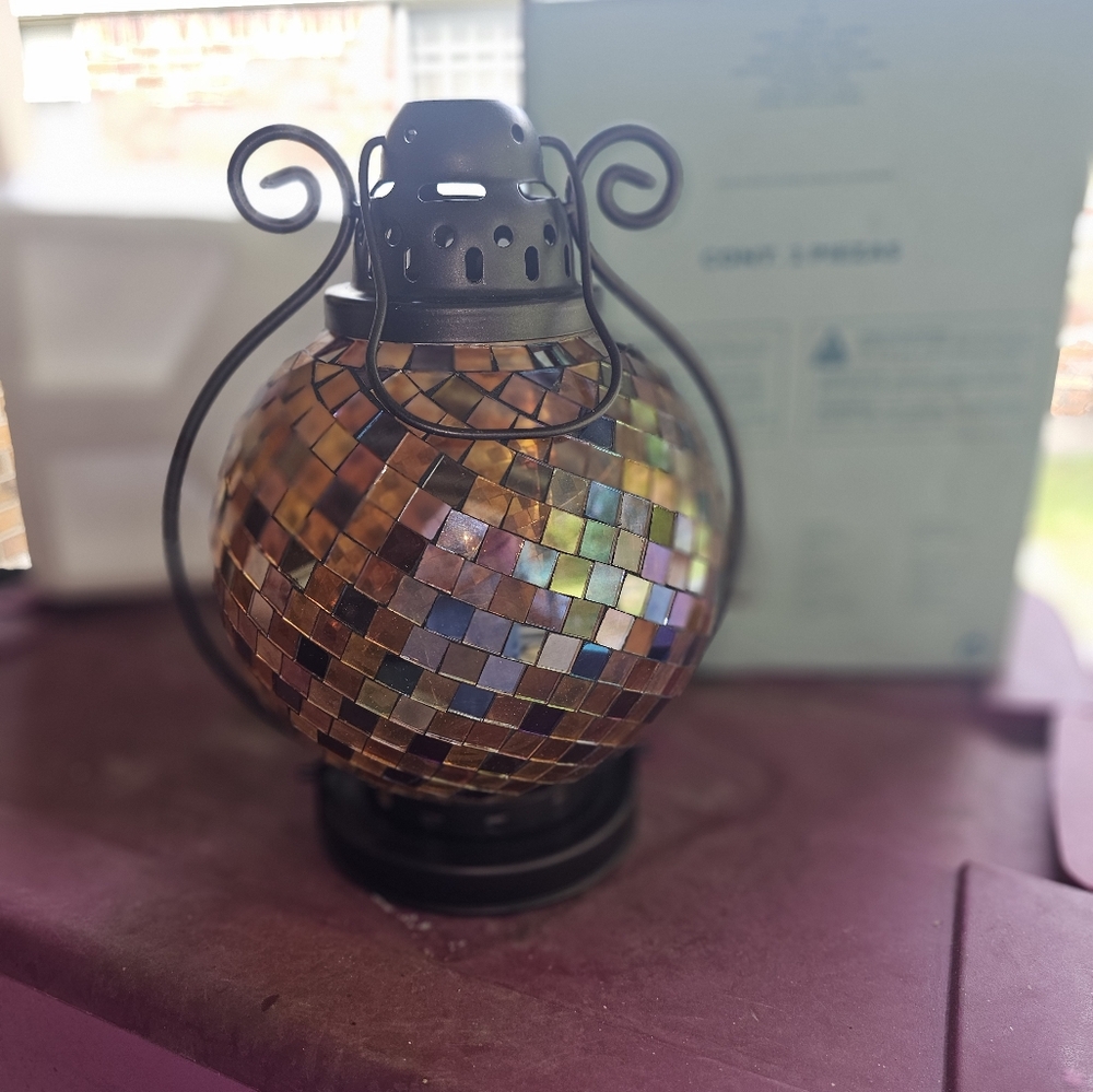 PARTYLITE Mosaic Glass Lantern with Black Metal Frame Vintage